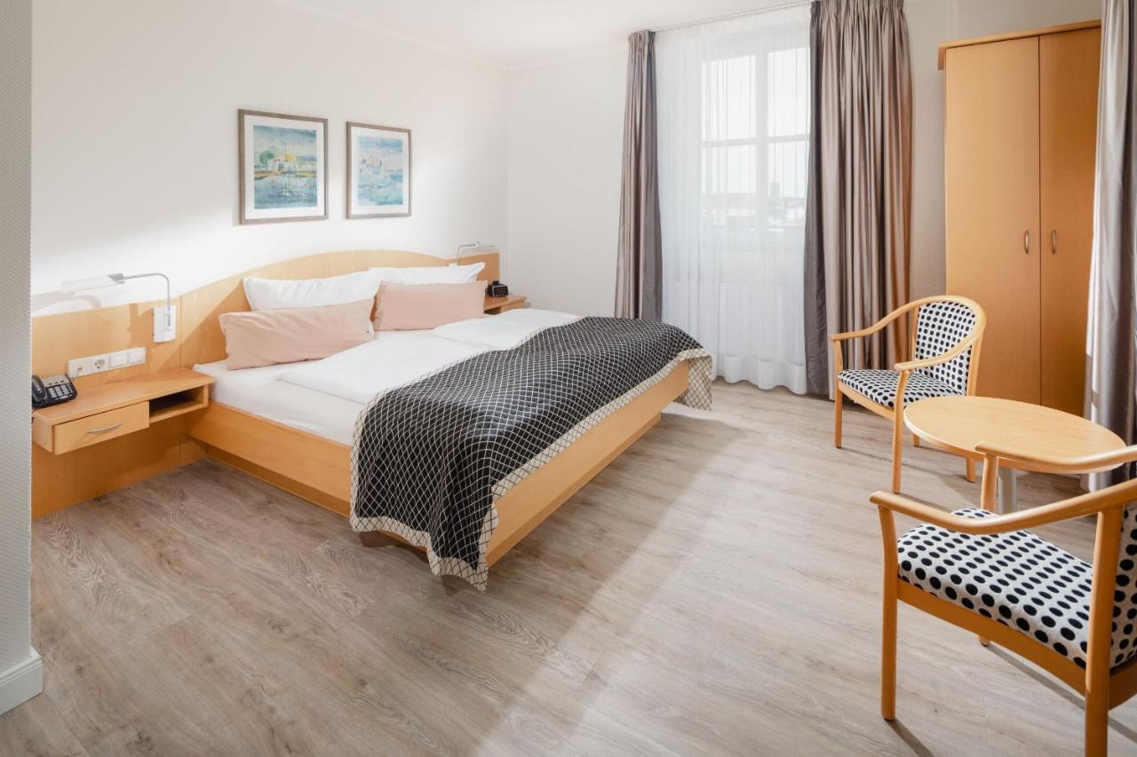 Hotel Kuenstlerhaus Нордерней Экстерьер фото