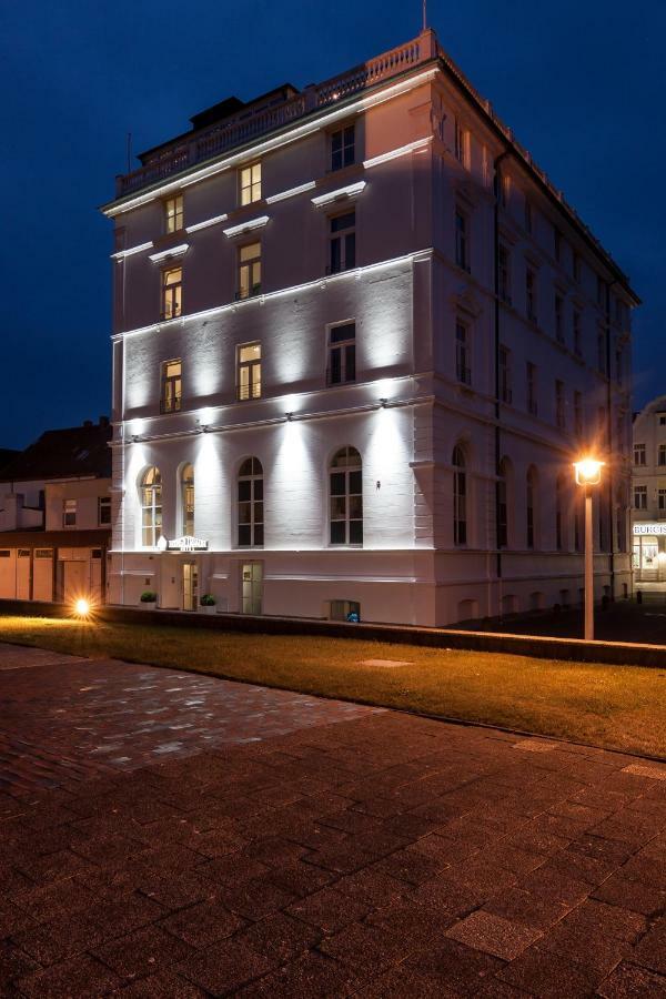 Hotel Kuenstlerhaus Нордерней Экстерьер фото